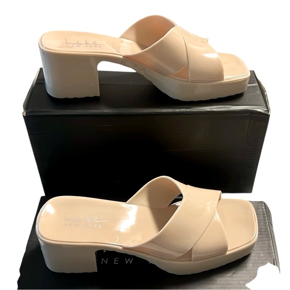 Nicole Miller Beige Slide Sandals - Picture 5 of 6